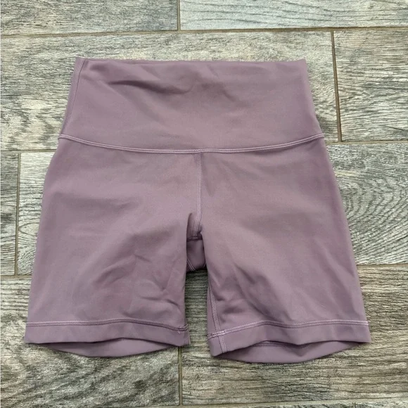 Wunder Train Lavender Lux Shorts 6” - Picture 3 of 7
